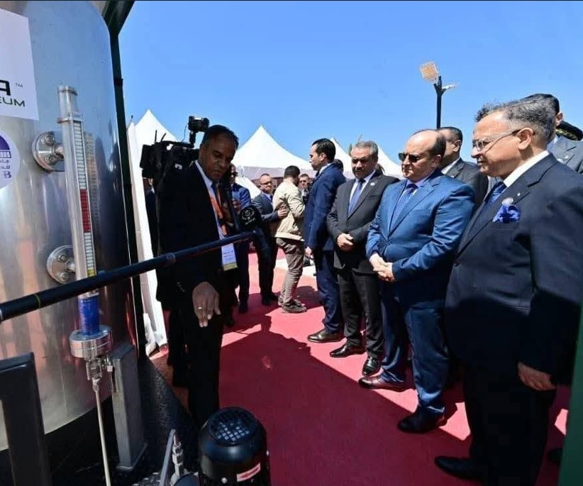 Présentation du skid d'injection AIFA Petroleum – USTHB à la délégation officielle, Prix du Président de la République 2026, Sidi Abdellah
